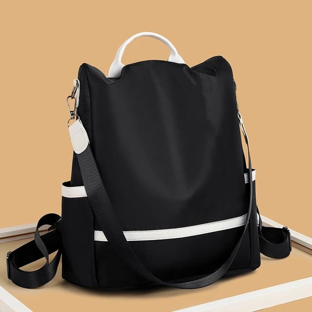 COLLEGE BAGS IN LEATHER