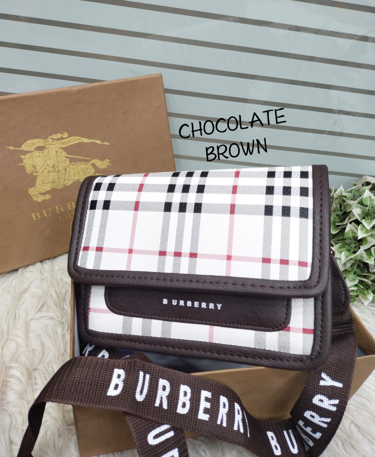 BURBERRY BAG WITH LONG BELT